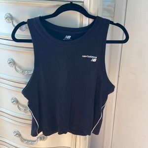 New balance slightly cropped workout top